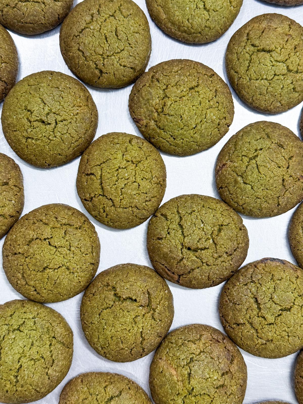 Matcha White Chocolate Cookies (200 gm per pack)