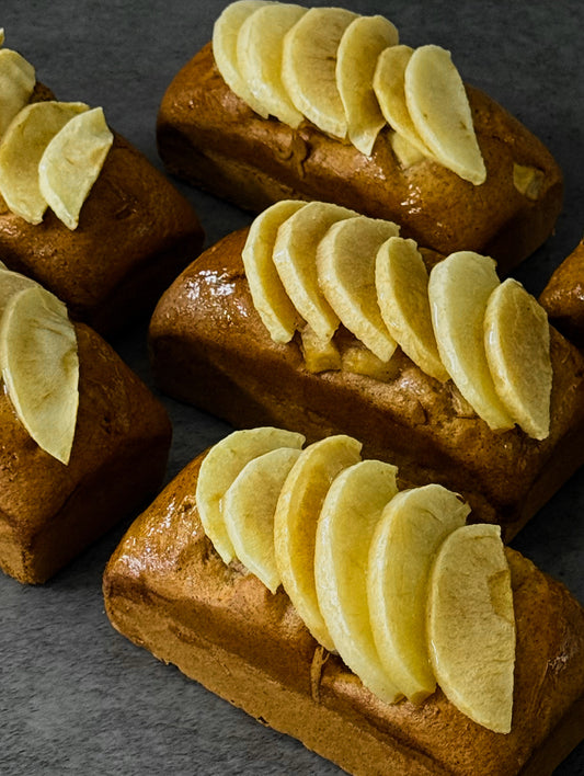 Apple Cinnamon Loaf