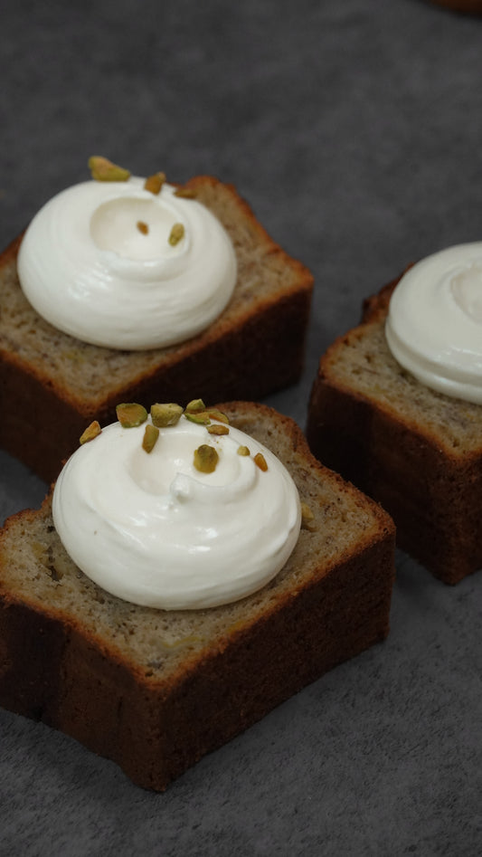 Banana Cake with Mascarpone yogurt Cheese