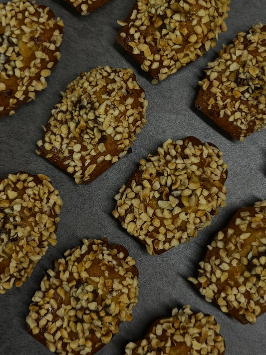 Coffee Hazelnut Madeleine (6 Piece in a box)