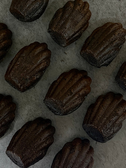 Chocolate Madeleines (6 pieces in a box)