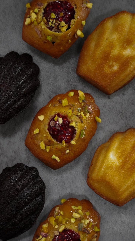 Mixed Madeleine (6 pieces in a box)
