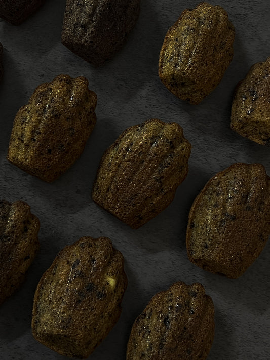 Oreo Cheese Madeline (6 pieces in a box)