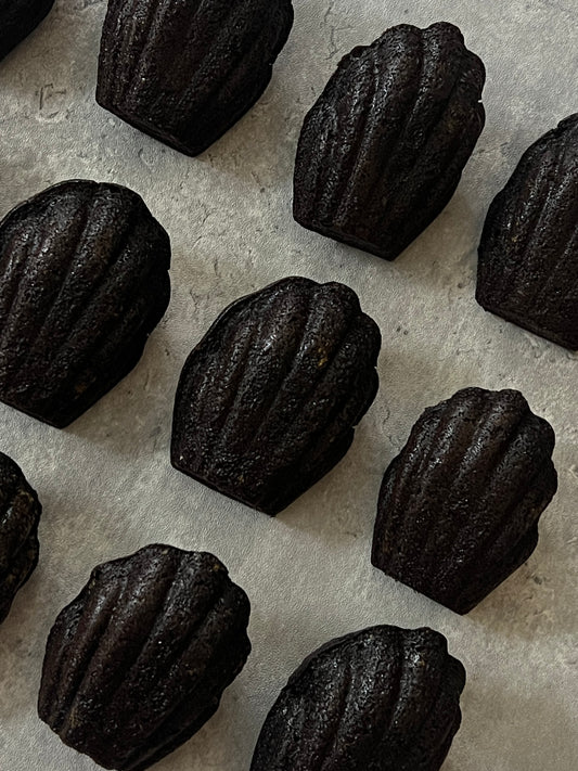 Chocolate Madeleines (6 pieces in a box)